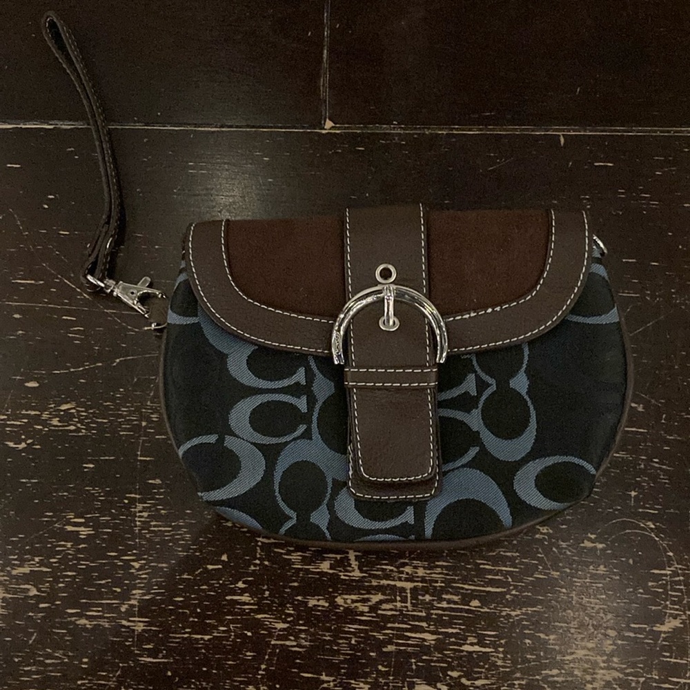 Coach Clutch Black and Brown